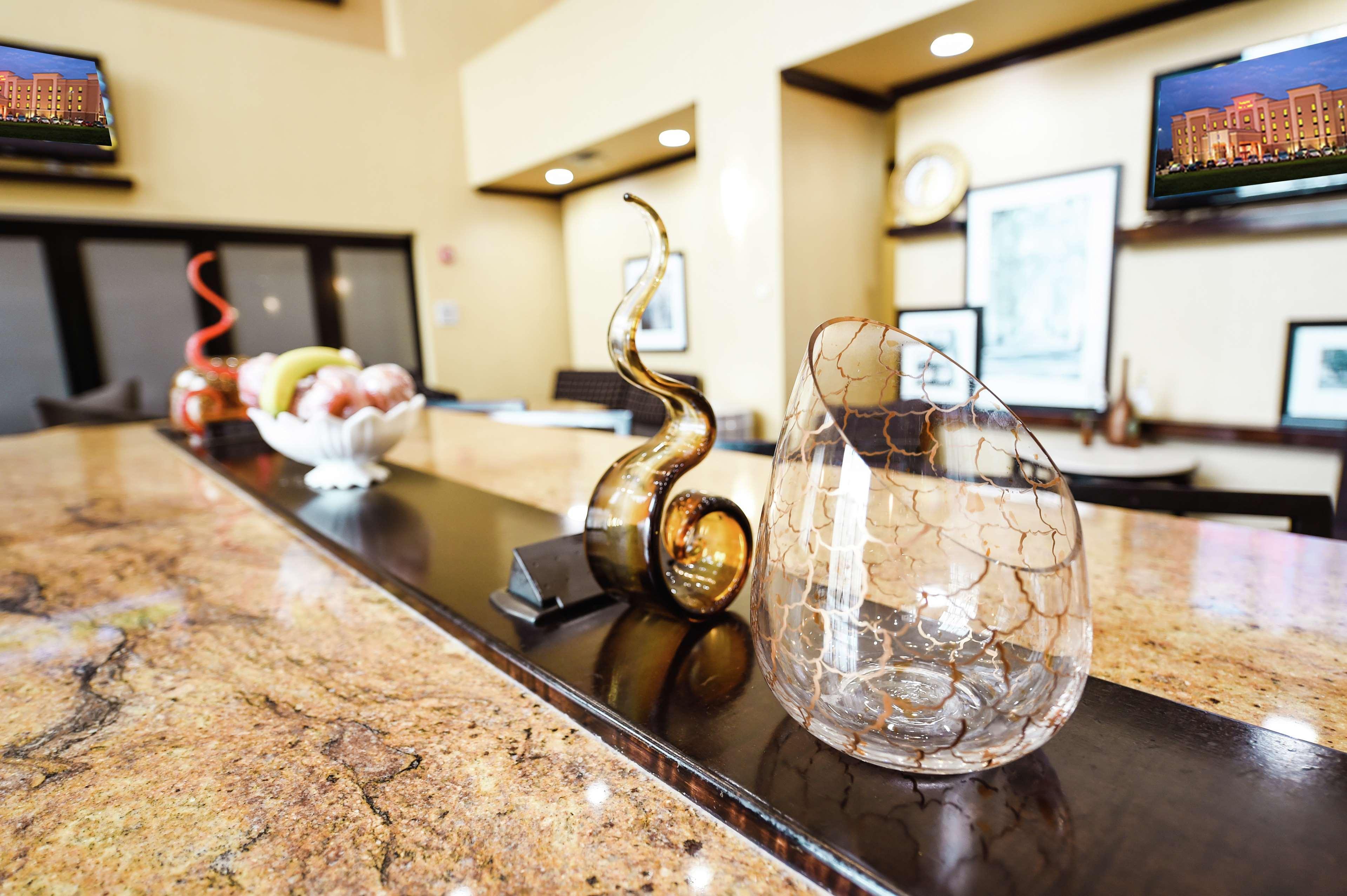 Hampton Inn & Suites פיין בלאף מראה חיצוני תמונה